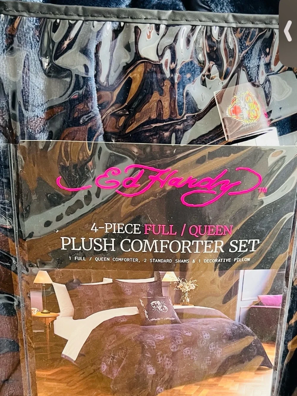 New Ed Hardy Luxurious Plush Comforter Set - Navy (Full/Queen)